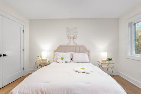 5 Delivery Lane New Milford CT 06776