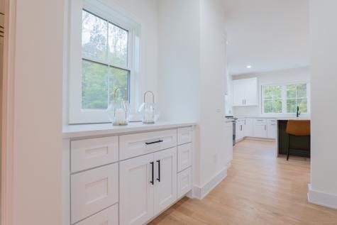 5 Delivery Lane New Milford CT 06776