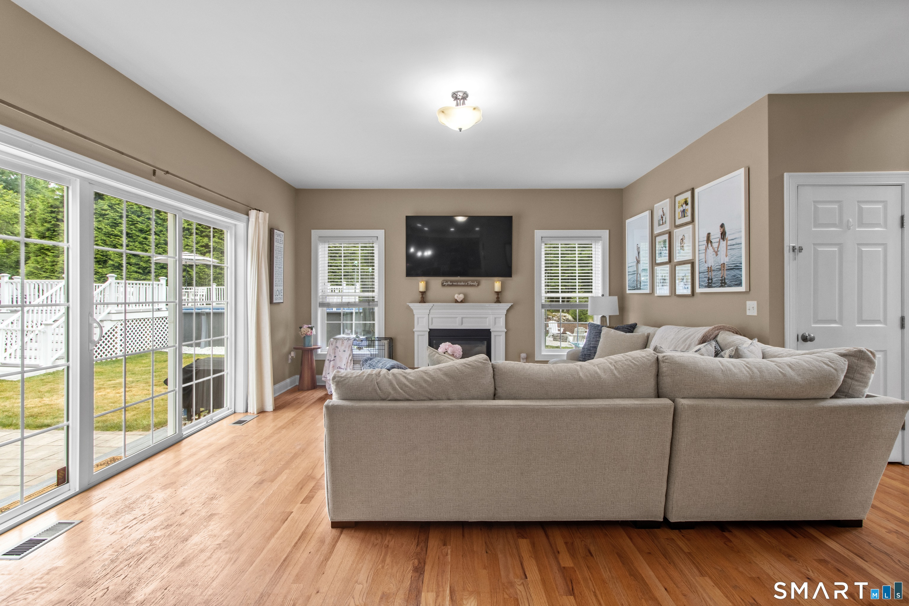 117-B Newgate Road Oxford CT 06478