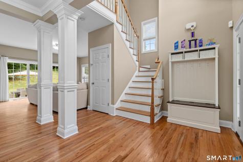 117-B Newgate Road Oxford CT 06478