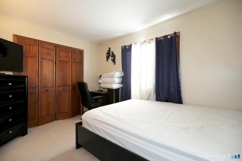 36 Frechette Circle Manchester CT 06040