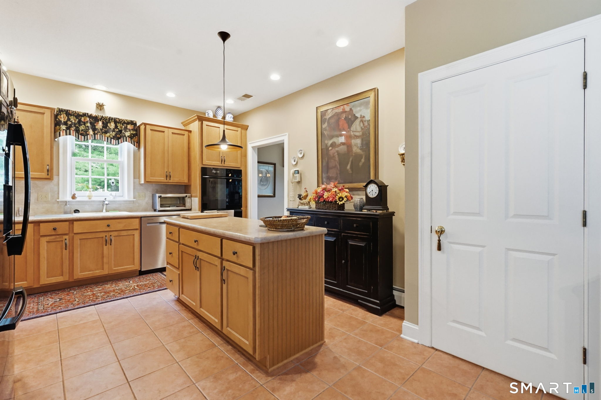 10 Settlement Hill Windsor CT 06095