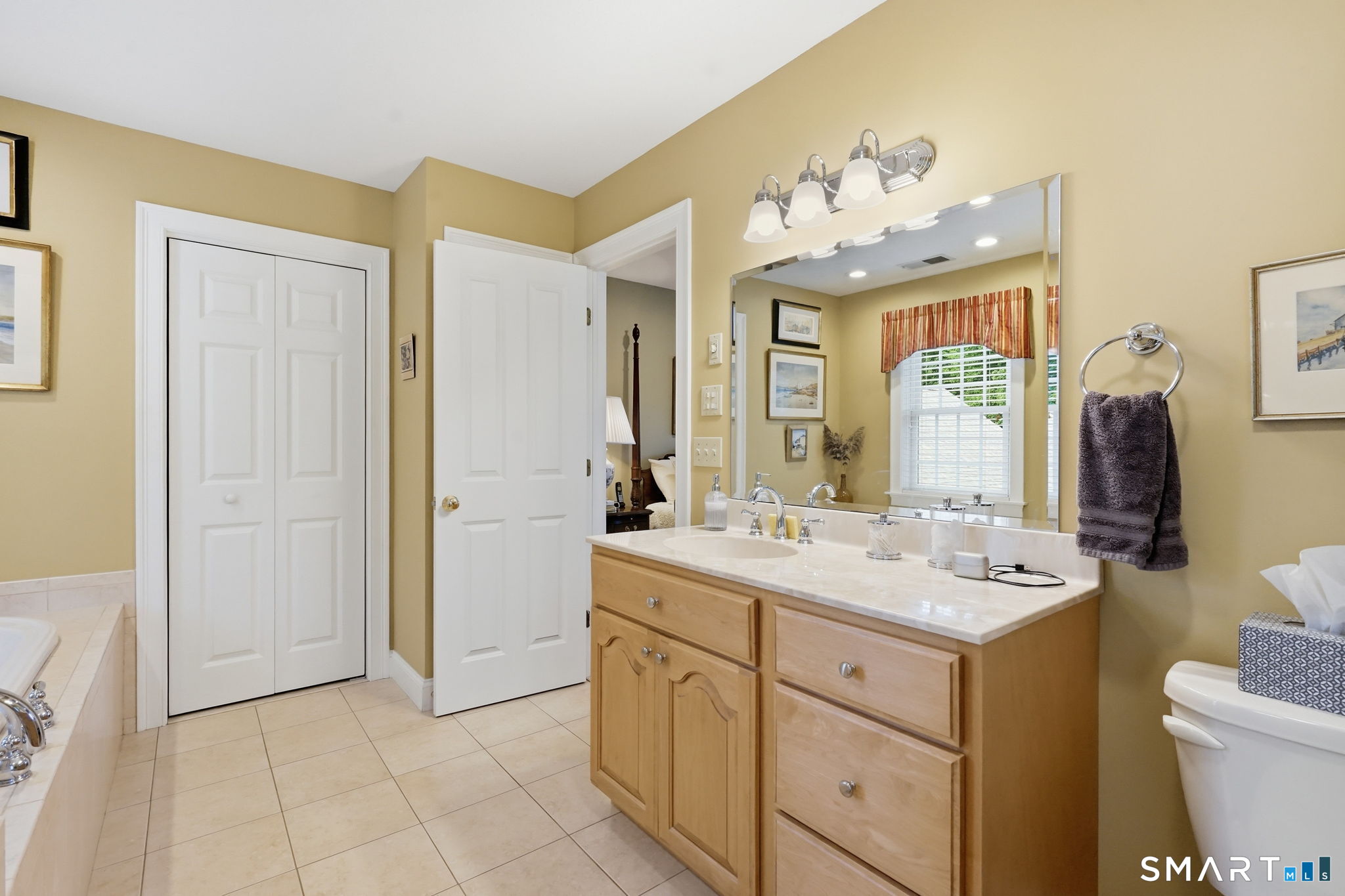 10 Settlement Hill Windsor CT 06095