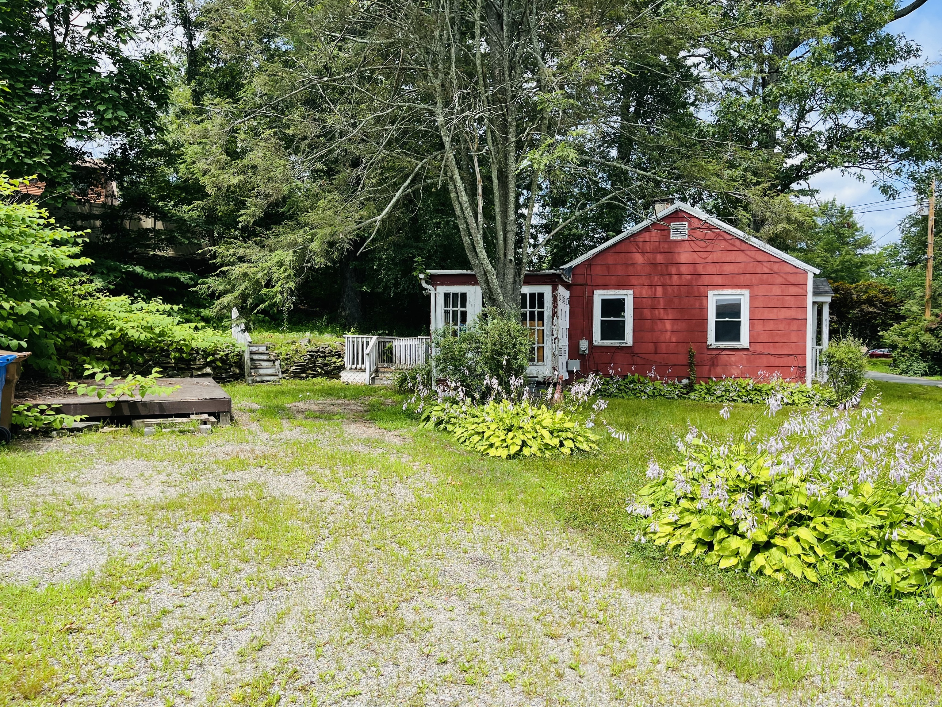 35 Saginaw Trail Shelton CT 06484