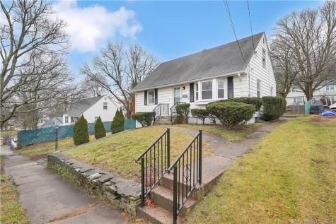 22 Westerfield Road Hamden CT 06514