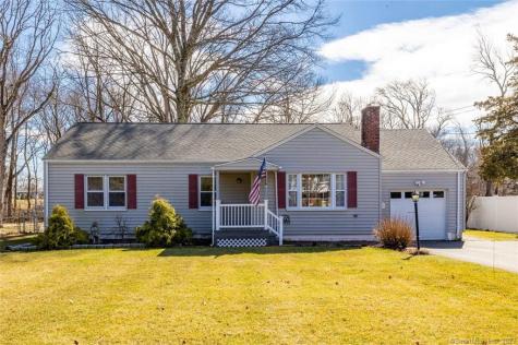 1515 Dunbar Hill Road Hamden CT 06514