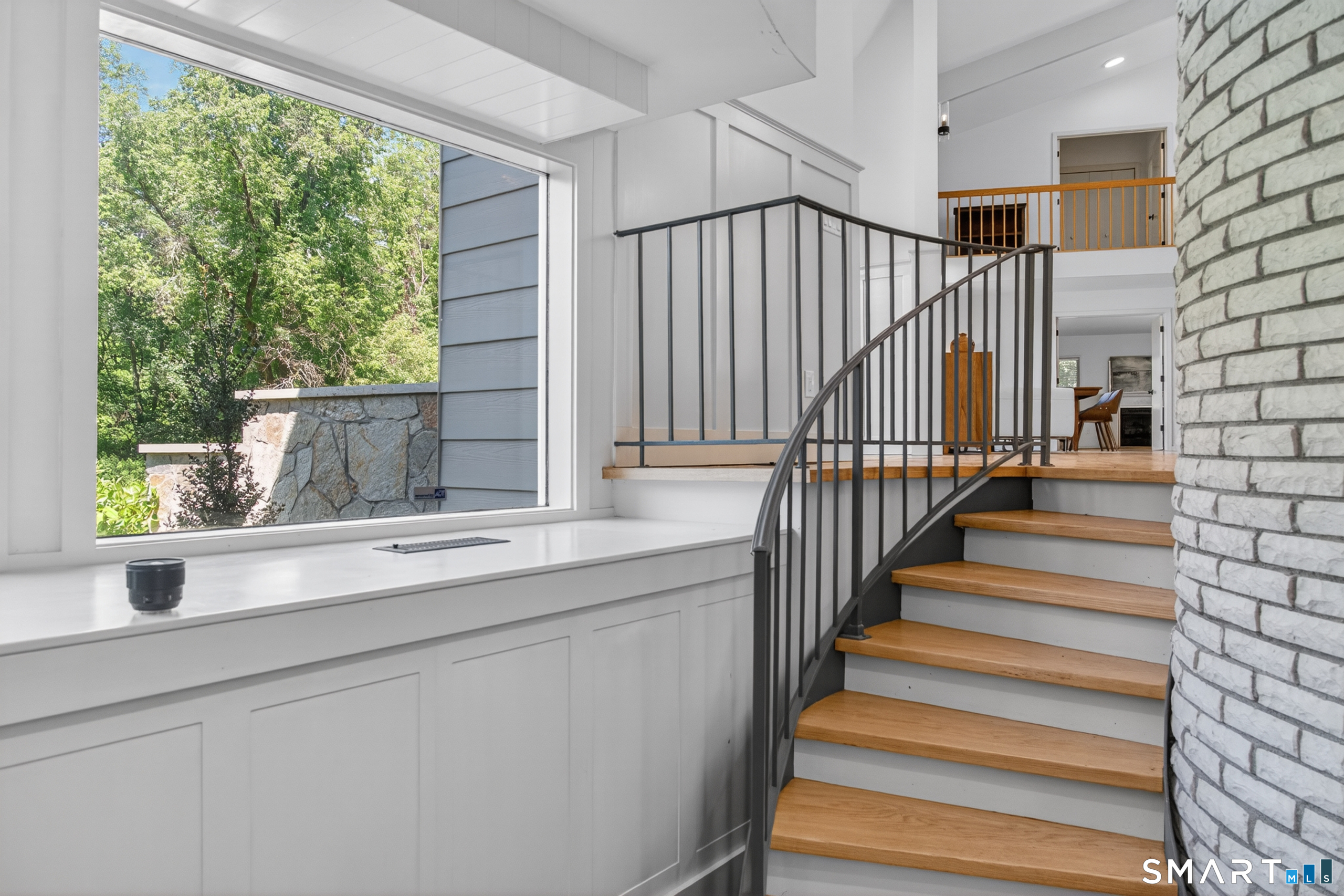 2177 Cross Highway Fairfield CT 06824