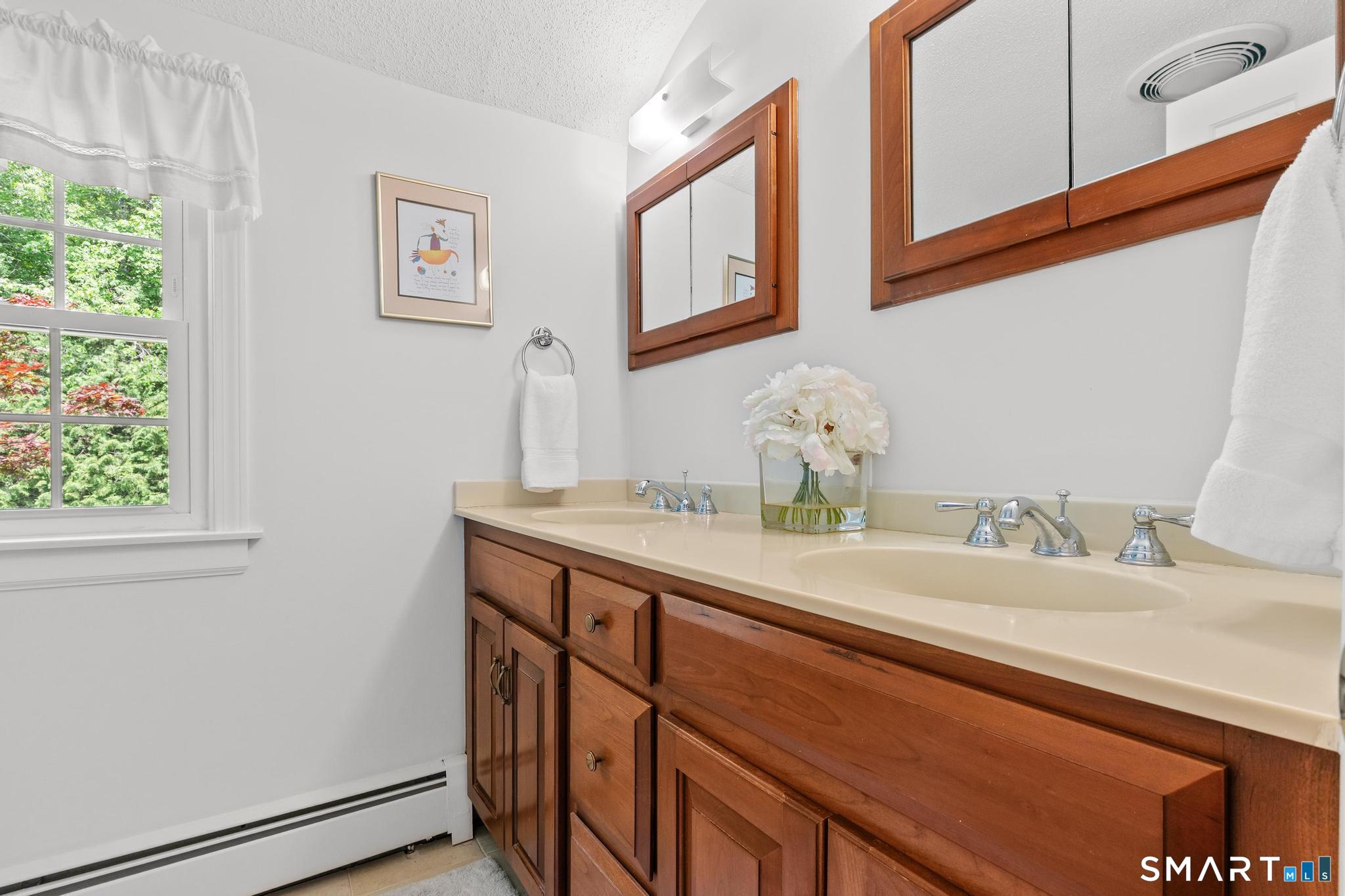 74 Blue Ridge Drive Simsbury CT 06070