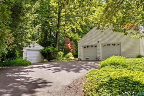 74 Blue Ridge Drive Simsbury CT 06070