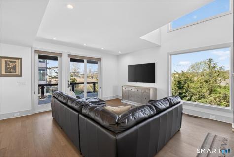 33 Pearl Street Milford CT 06460