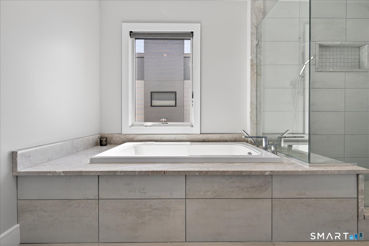 33 Pearl Street Milford CT 06460