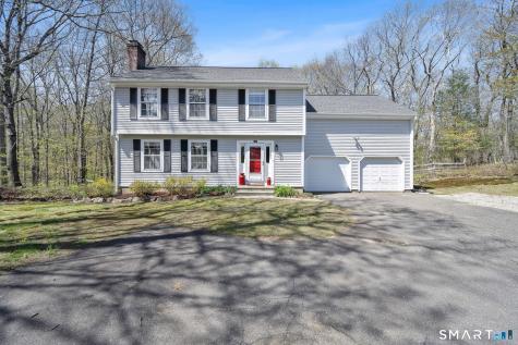 13 Nipmuck Road Willington CT 06279