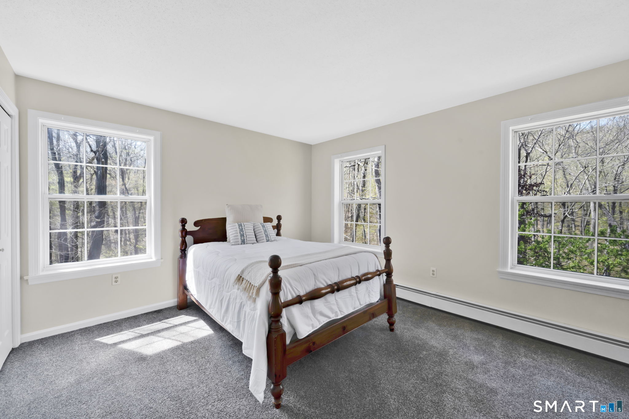 13 Nipmuck Road Willington CT 06279