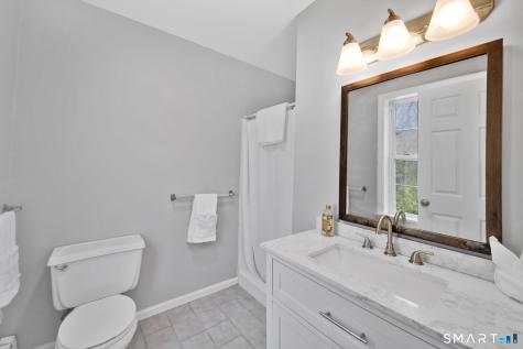 13 Nipmuck Road Willington CT 06279