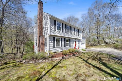 13 Nipmuck Road Willington CT 06279