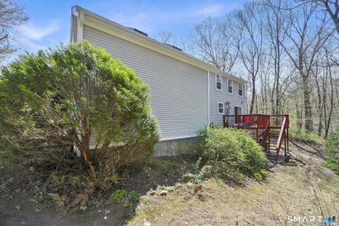 13 Nipmuck Road Willington CT 06279