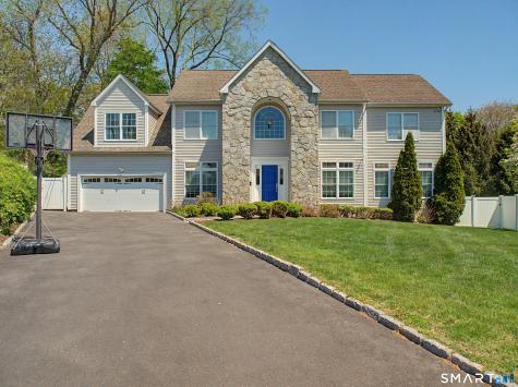 33 Stonewall Drive Stamford CT 06905