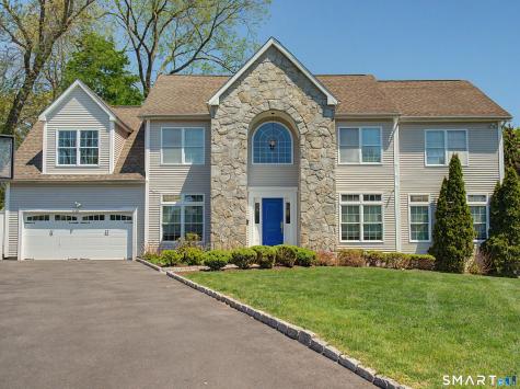 33 Stonewall Drive Stamford CT 06905