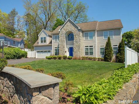 33 Stonewall Drive Stamford CT 06905