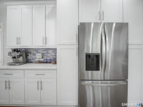 33 Stonewall Drive Stamford CT 06905