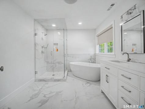 33 Stonewall Drive Stamford CT 06905