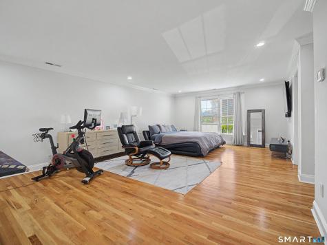 33 Stonewall Drive Stamford CT 06905