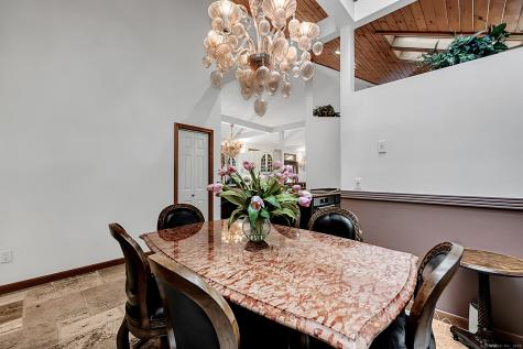 39 High Ridge Hollow Avon CT 06001