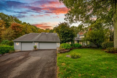 39 High Ridge Hollow Avon CT 06001