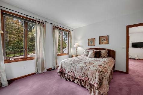 39 High Ridge Hollow Avon CT 06001