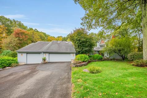 39 High Ridge Hollow Avon CT 06001