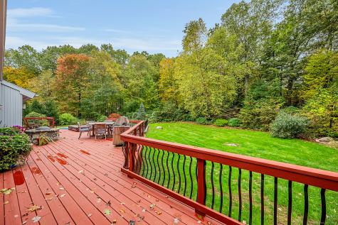 39 High Ridge Hollow Avon CT 06001
