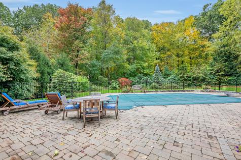 39 High Ridge Hollow Avon CT 06001