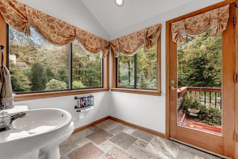 39 High Ridge Hollow Avon CT 06001