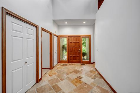 39 High Ridge Hollow Avon CT 06001