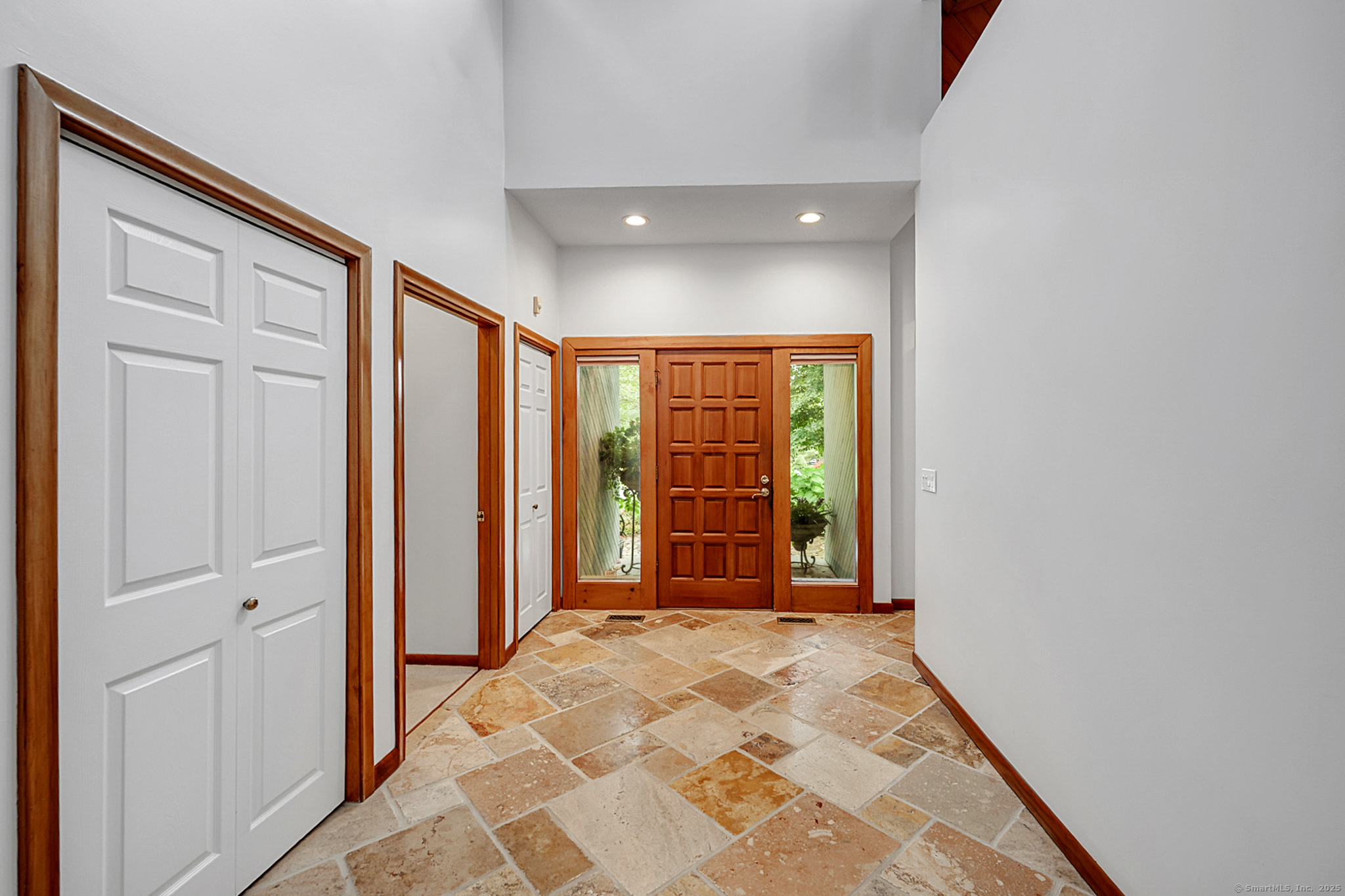 39 High Ridge Hollow Avon CT 06001