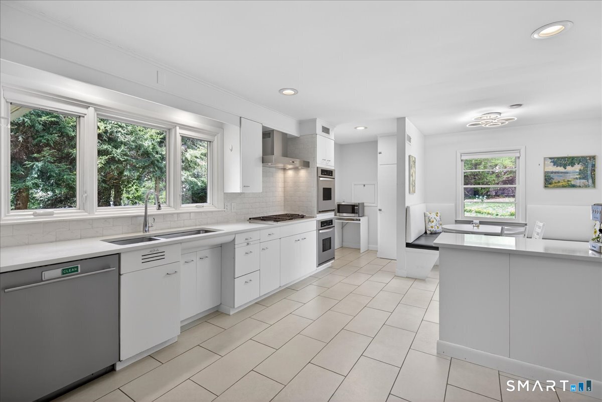 56 Mulberry Hill Hamden CT 06517