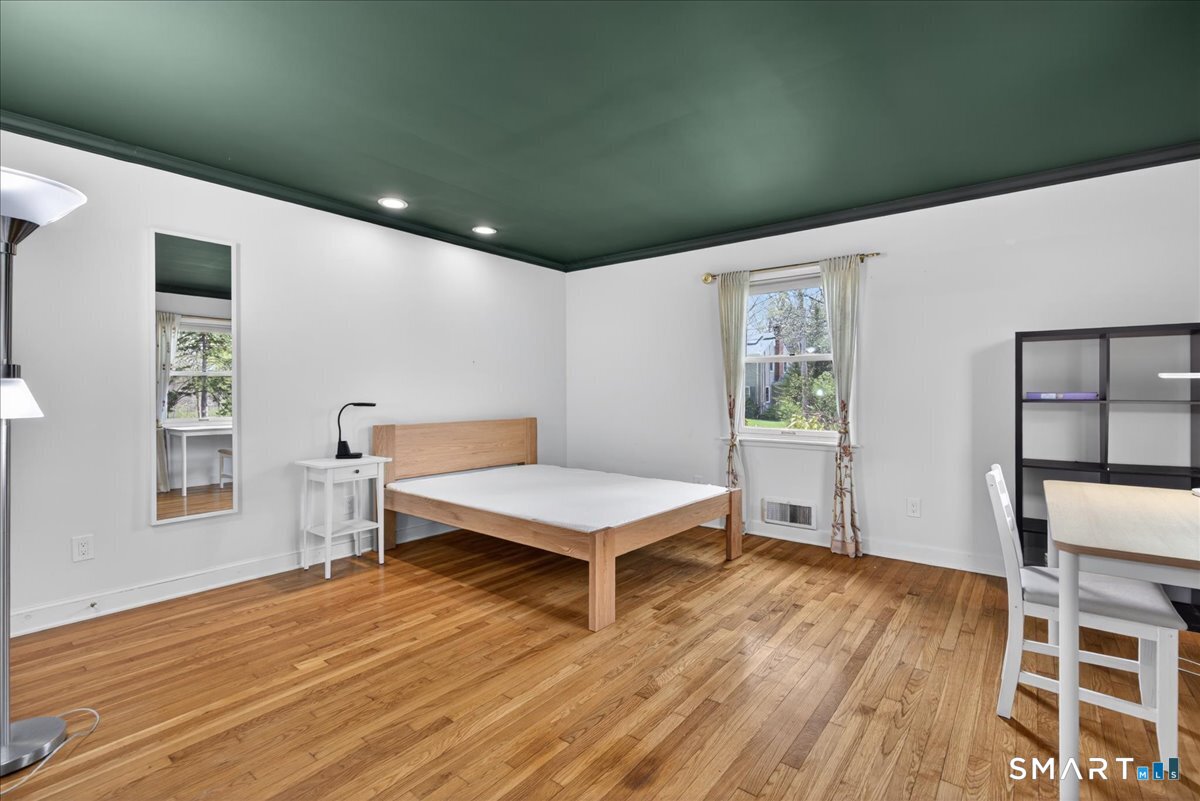 56 Mulberry Hill Hamden CT 06517