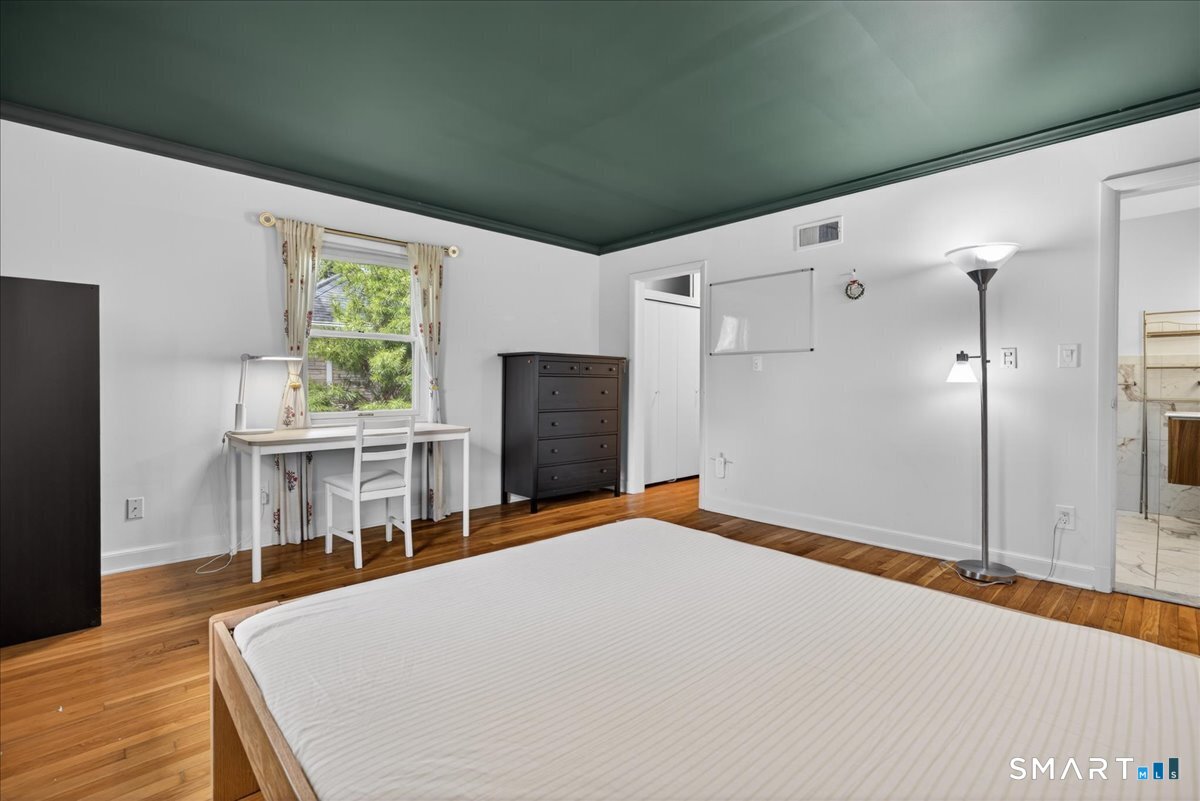 56 Mulberry Hill Hamden CT 06517