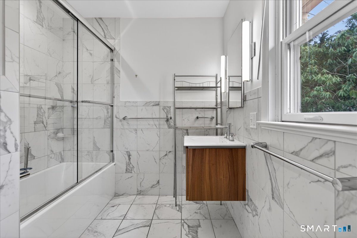 56 Mulberry Hill Hamden CT 06517