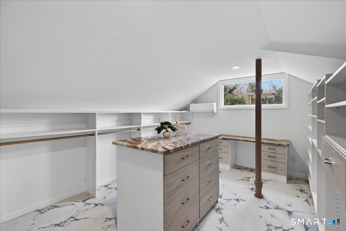 56 Mulberry Hill Hamden CT 06517