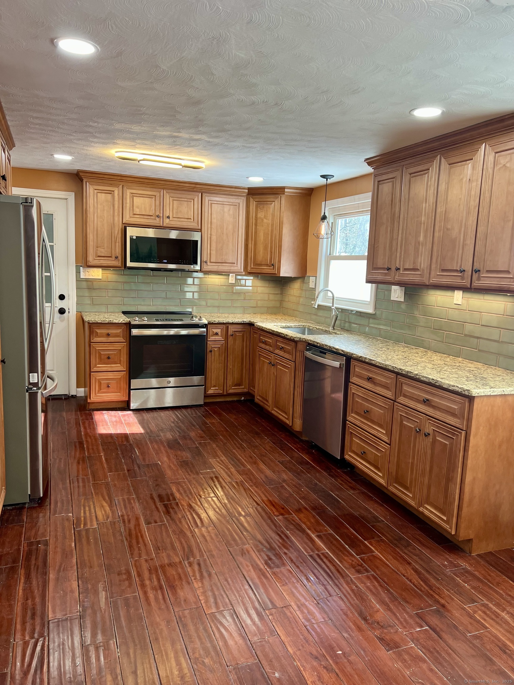 42 Play Road Enfield CT 06082