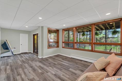 72 Inchcliffe Drive Ledyard CT 06335