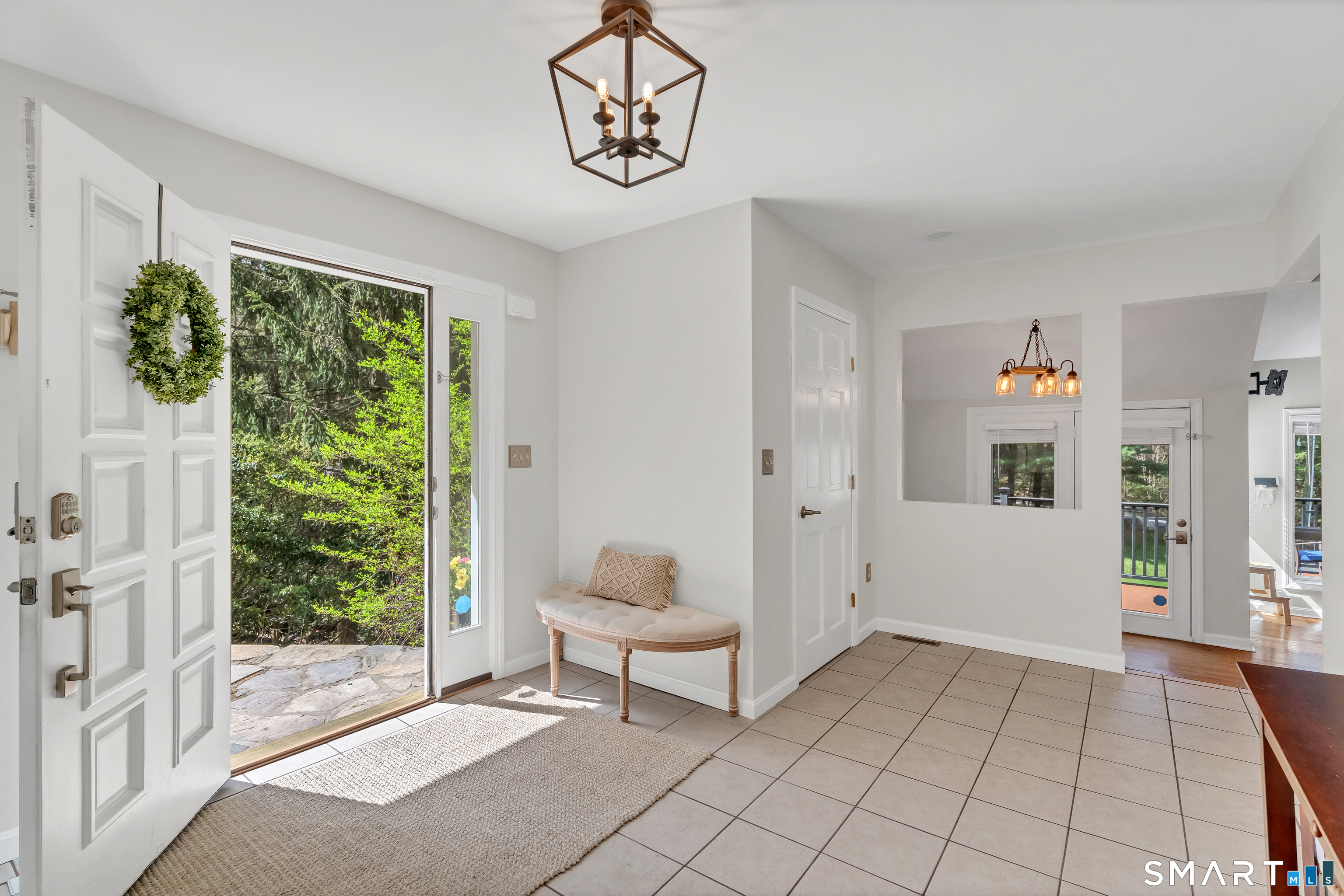 72 Inchcliffe Drive Ledyard CT 06335