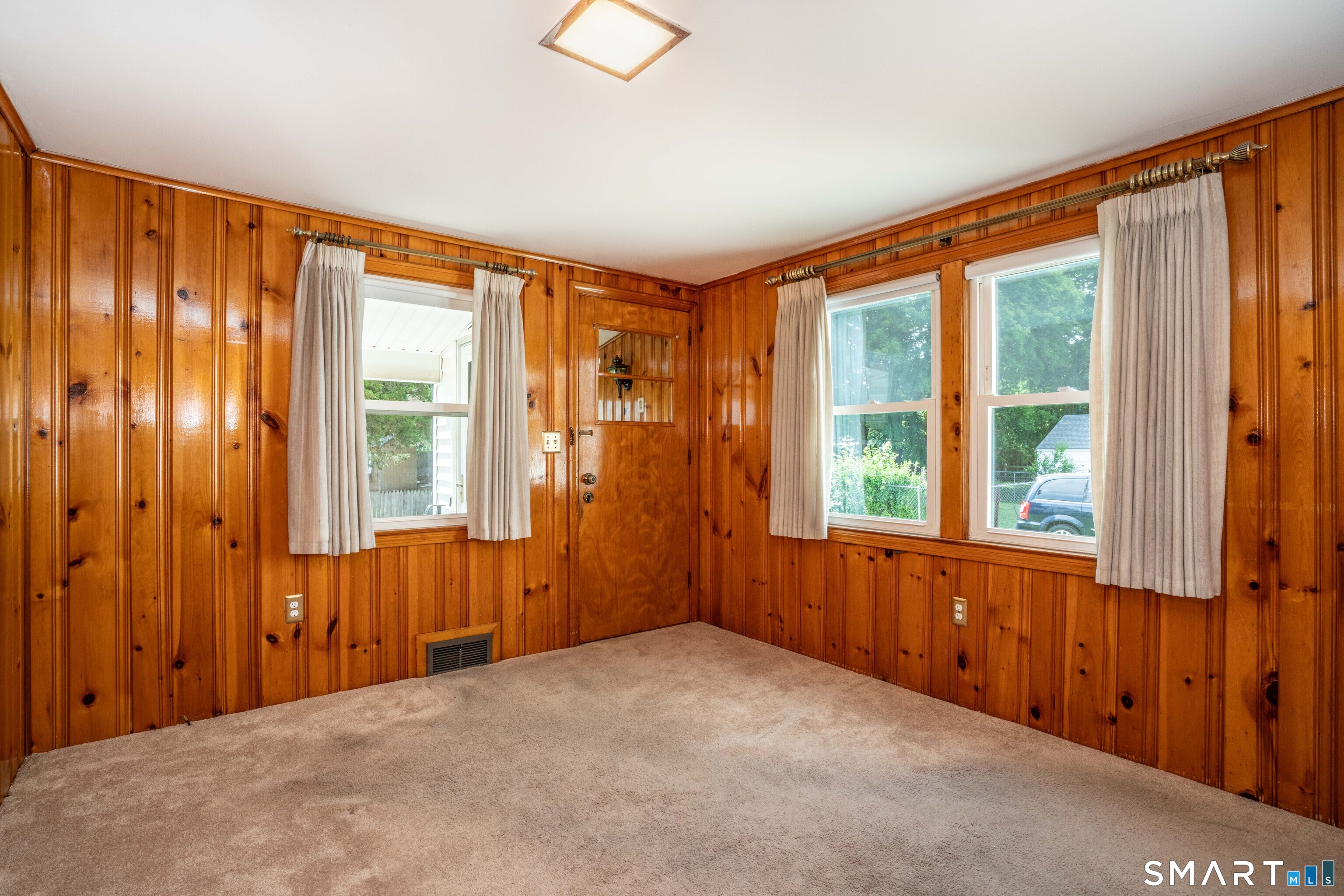 19 Newgate Street West Hartford CT 06110