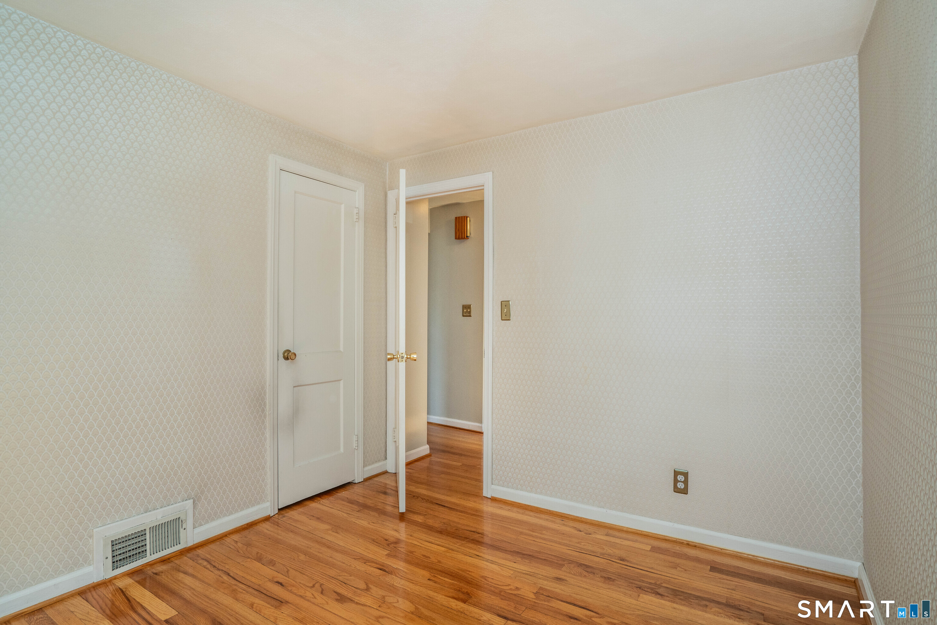 19 Newgate Street West Hartford CT 06110