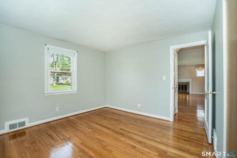 19 Newgate Street West Hartford CT 06110