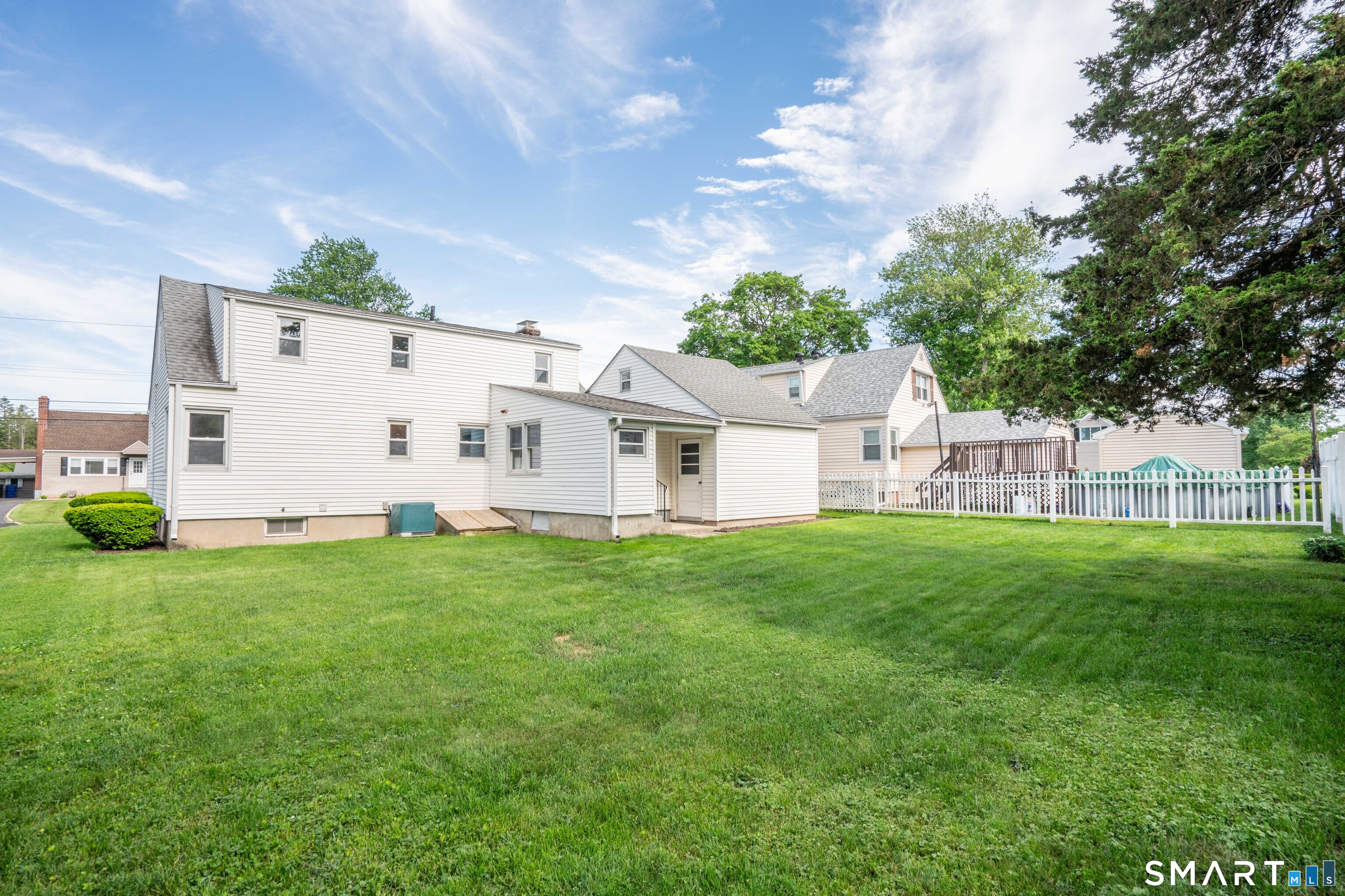 19 Newgate Street West Hartford CT 06110