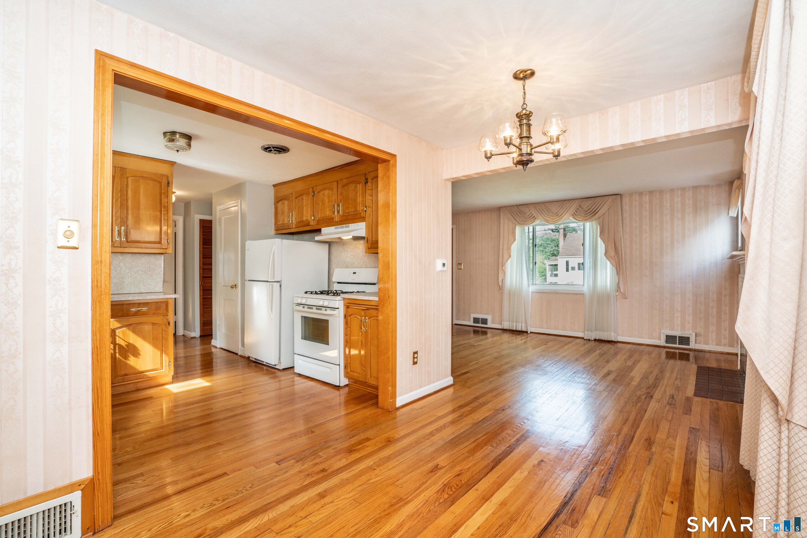 19 Newgate Street West Hartford CT 06110