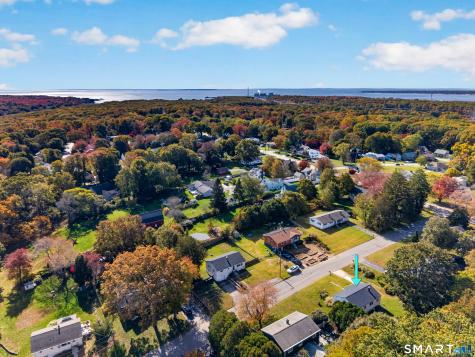 6 Hilltop Terrace Waterford CT 06385