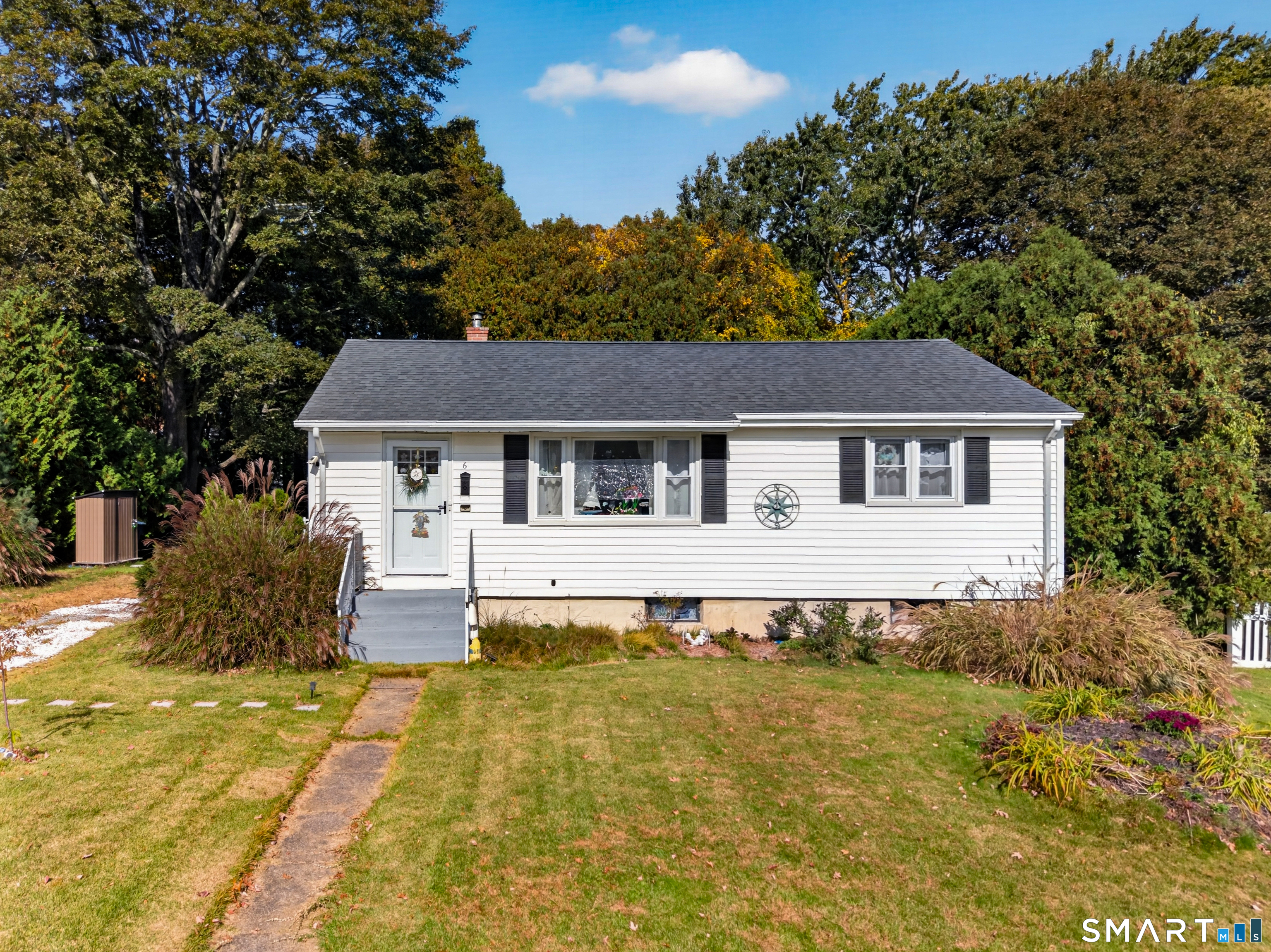 6 Hilltop Terrace Waterford CT 06385